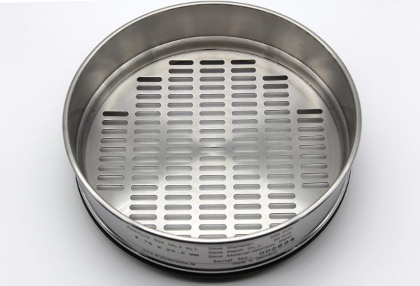Test Sieve ⌀ 200 mm, Oblong 4.75 x 20.0 mm