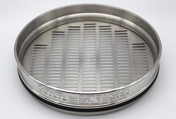 Test Sieve ISO 5223, Oblong 3.55 x 20.0 mm - Image 3
