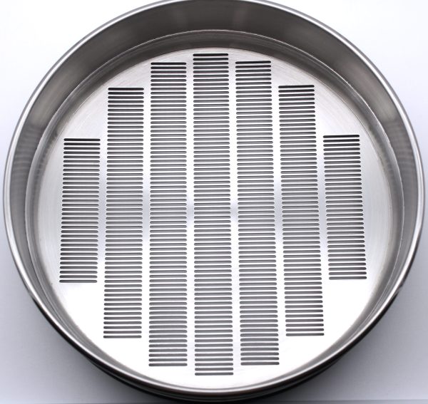 Test Sieve ⌀ 200 mm, Oblong 1.10 x 20.0 mm - Image 3