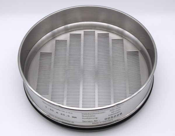 Test Sieve ⌀ 200 mm, Oblong 1.30 x 20.0 mm