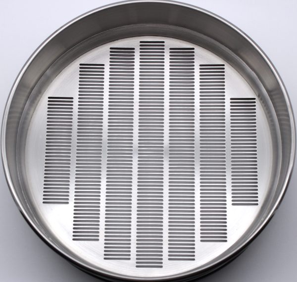 Test Sieve ⌀ 200 mm, Oblong 1.30 x 20.0 mm - Image 3