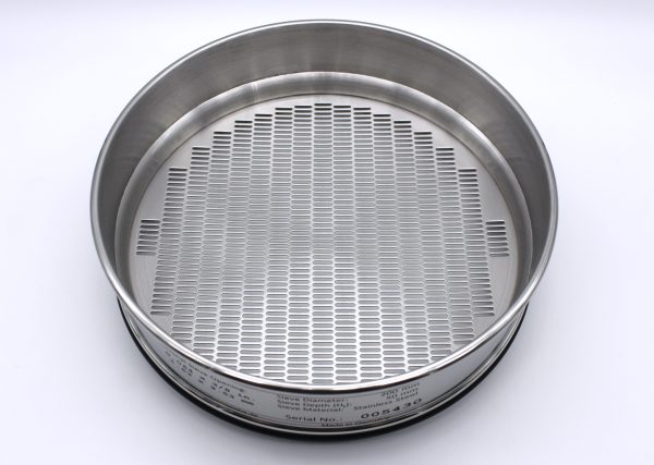 Test Sieve ⌀ 200 mm, Oblong 0.064 x ⅜ in. / 1.63 x 9.53 mm
