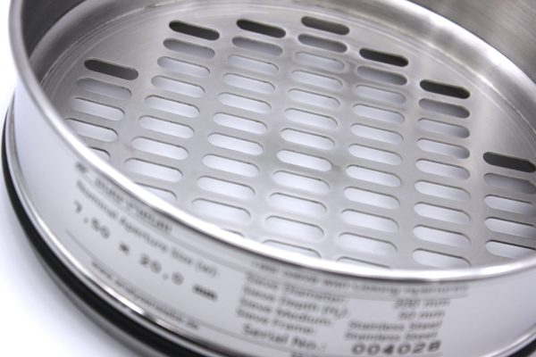 Test Sieve ⌀ 200 mm, Oblong 7.50 x 20.0 mm - Image 3